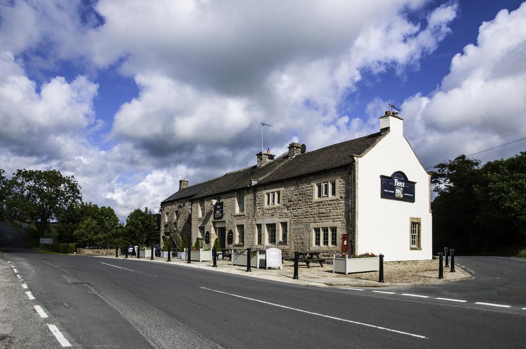 The Fleece Inn Shireshead Exteriér fotografie