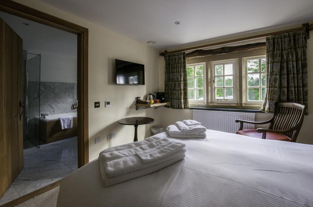 The Fleece Inn Shireshead Exteriér fotografie